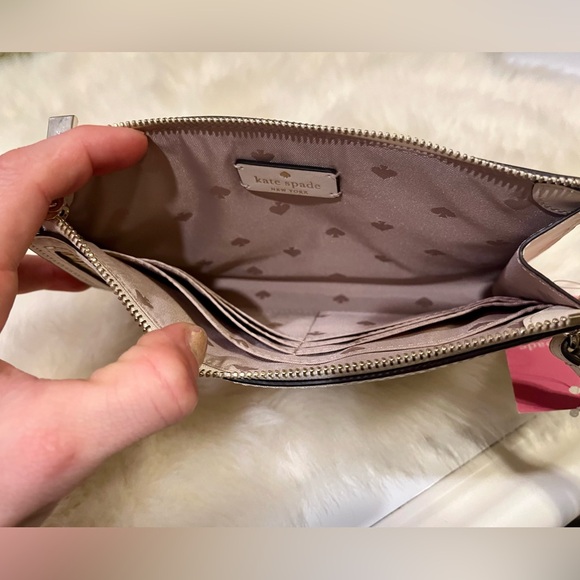 Kate Spade ♠️ Colada Pineapple Leather Wicker Straw Wristlet Wallet Purse Clutch - Picture 10 of 14